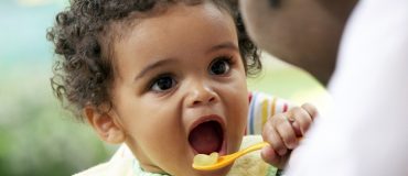 Ministério da Saúde lança novo Guia Alimentar para Crianças Menores de 2 anos